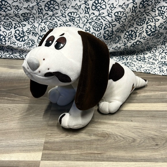1984 pound puppies stuffed toy - Picture 1 of 10